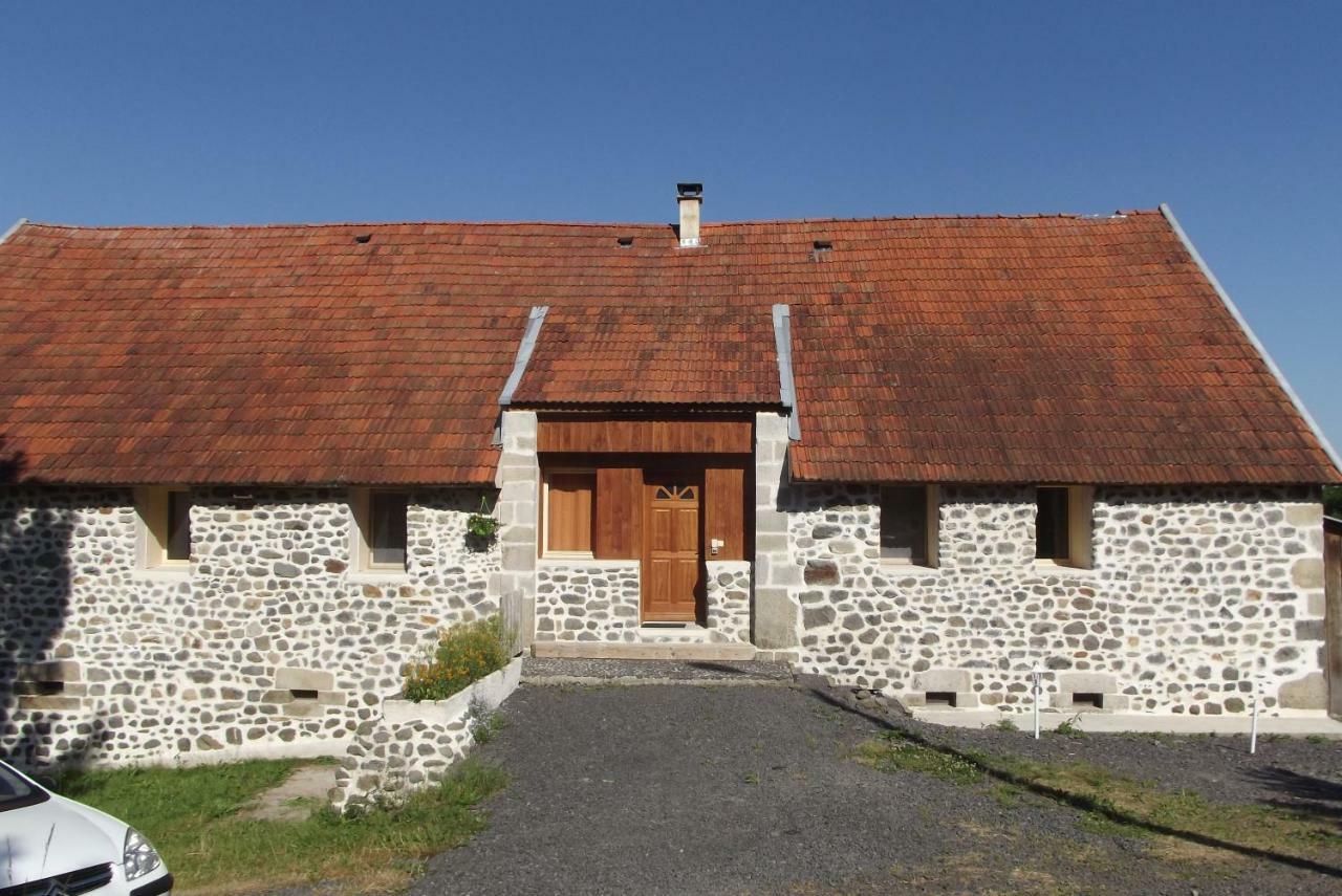 Le Bon Air Est Dans Le Pre Leilighet Champagnac  Eksteriør bilde